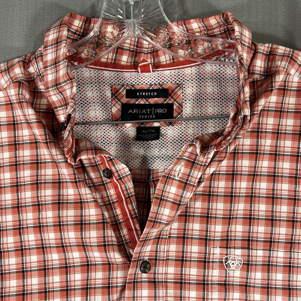 Ariat Shirt Men's XL Red Long Sleeve Button Down Check Pro Series Stretch Cowboy